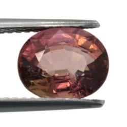 Tourmaline ovale de 2,50 ct, taille 8,98 x 7,35 mm