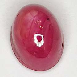 2.97ct Rubí Estrella cabujón oval 7.9x6.1mm