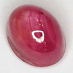 2.97ct Rubí Estrella cabujón oval 7.9x6.1mm