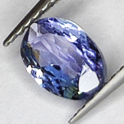 0.81ct Tanzanite coupe ovale 6.8x4.9mm