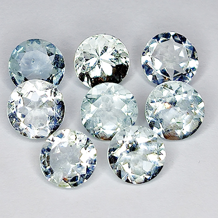 5,58ct Aquamarin Rundschliff 6x6mm 8Stk