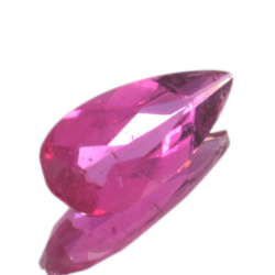 1,47 ct Rubellit-Turmalin im Birnenschliff, 13,08 x 5,73 mm