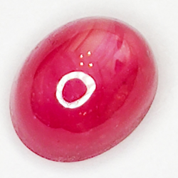 2.35ct Rubino Stella cabochon ovale 7.3x6.0mm