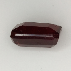 Emerald cut ruby 5.80ct