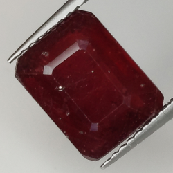 Emerald cut ruby 5.80ct