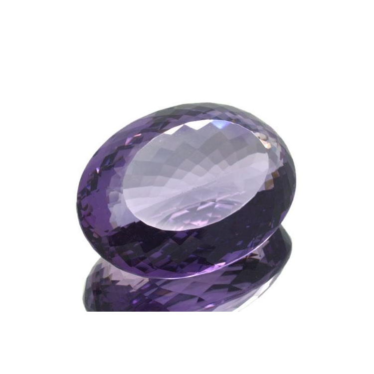 60,86 ct Amethyst im Ovalschliff 30,00 x 22,00 mm