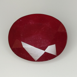 Rubino taglio smeraldo 18.96ct