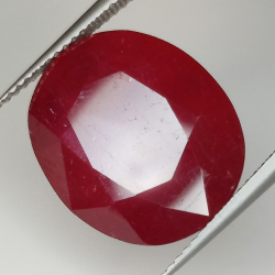 Rubino taglio smeraldo 18.96ct