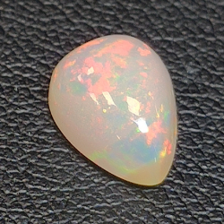 Ethiopian pear-cut opal 1.52ct