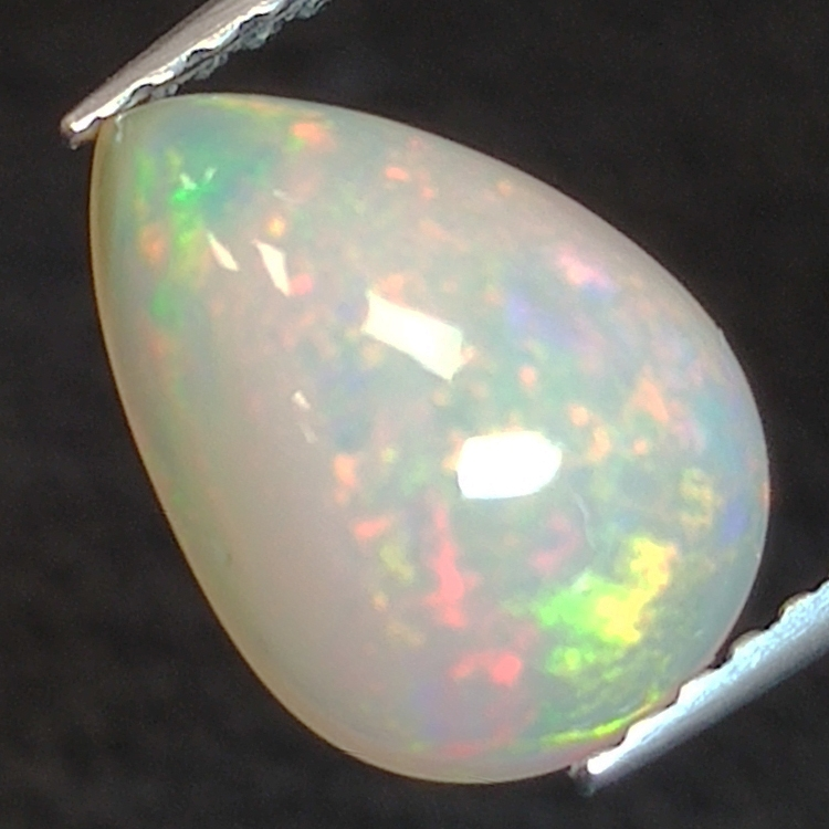 Ethiopian pear-cut opal 1.52ct