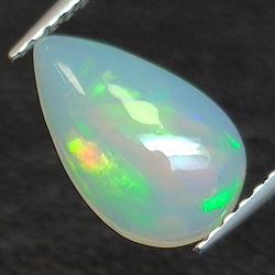 Pear-cut Ethiopian opal 1.11ct