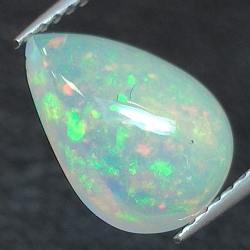 Ethiopian pear-cut opal 1.74ct