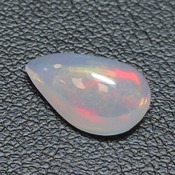 Ethiopian pear-cut opal 1.25ct