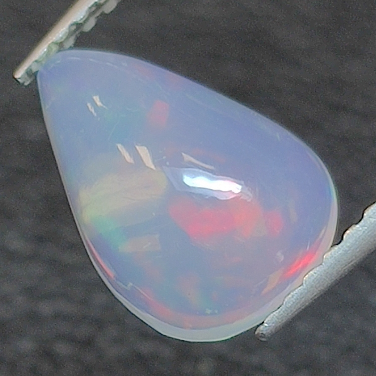 Ethiopian pear-cut opal 1.25ct