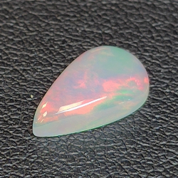 Ethiopian pear-cut opal 1.25ct