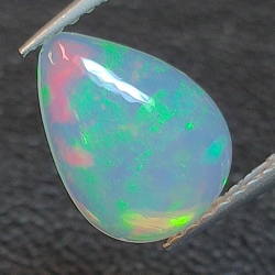 Ethiopian pear-cut opal 1.25ct