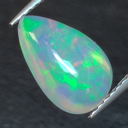 Ethiopian pear-cut opal 1.25ct