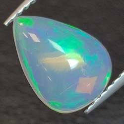 Ethiopian pear-cut opal 1.40ct