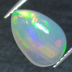 Ethiopian pear-cut opal 1.49ct