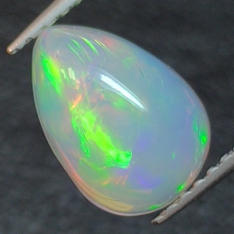 Ethiopian pear-cut opal 1.49ct