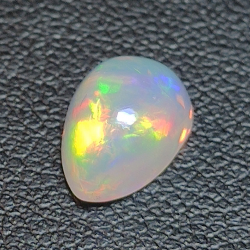 Ethiopian pear-cut opal 1.49ct