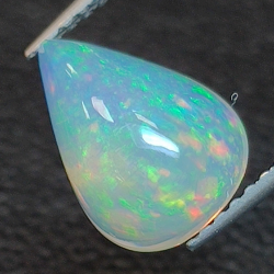 Ethiopian pear-cut opal 1.75ct