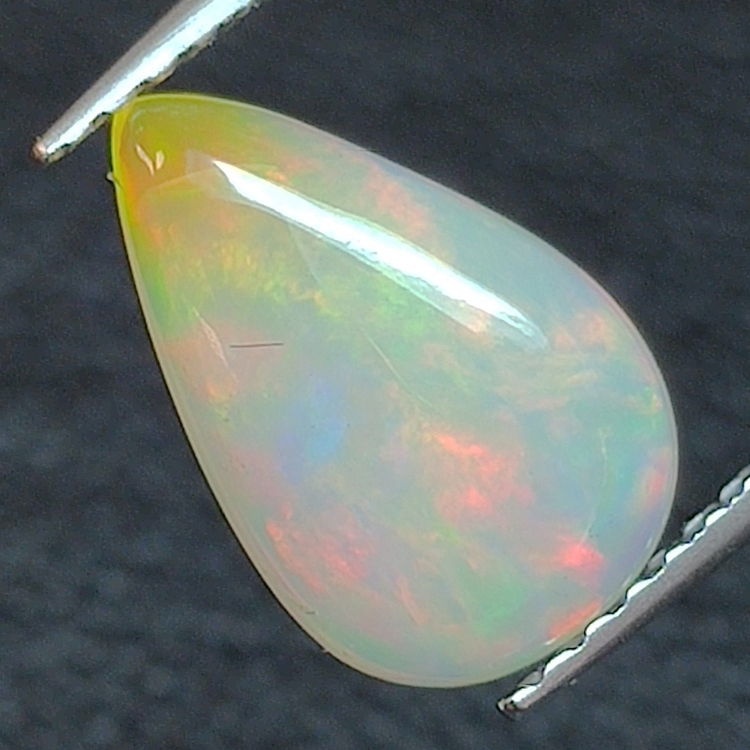 Ethiopian pear-cut opal 1.07ct