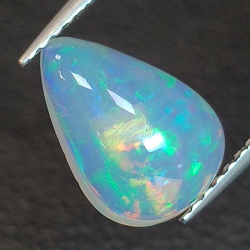 Ethiopian pear-cut opal 1.46ct