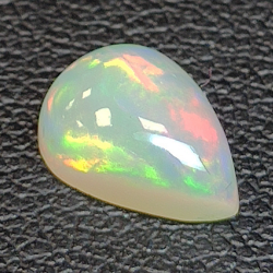 Pear-cut Ethiopian opal 1.20ct