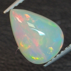 Pear-cut Ethiopian opal 1.20ct