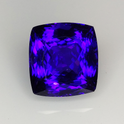 Tanzanite rectangulaire taille coussin 6.93ct