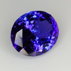 Tanzanite taglio ovale 6.78ct