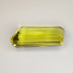 Quarzo limone taglio smeraldo 26,74ct -14x14mm