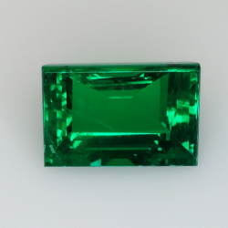 5.96ct Princess cut hydrothermal emerald 12.32x8.35mm