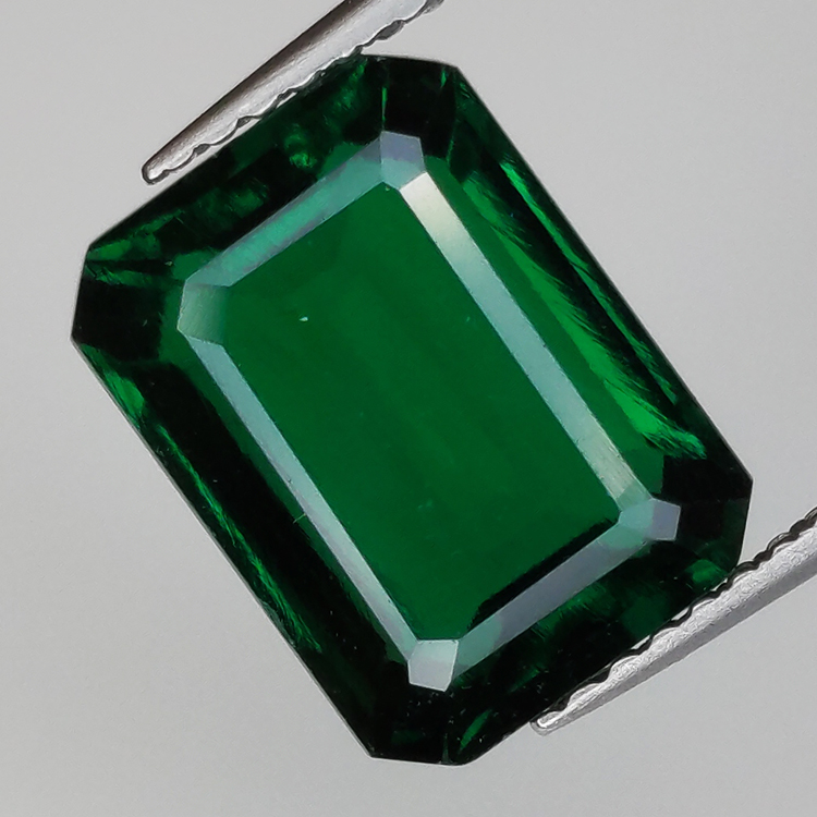 4.41ct Hydrothermal emerald emerald cut 11.12x8.19mm