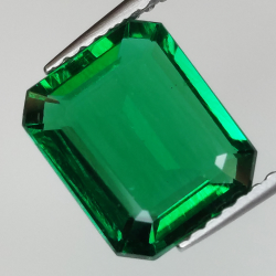 2,53ct Émeraude hydrothermale taille émeraude 9,74x8,01mm