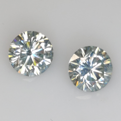 3,27 ct Moissanite taille ronde 7,65x7,70 mm