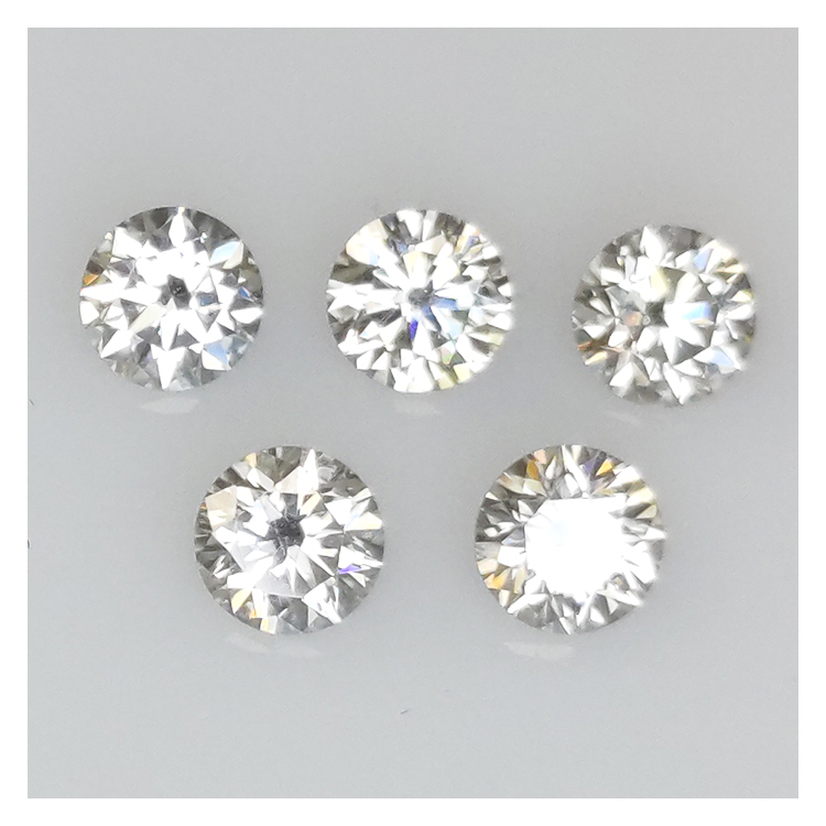 1,19 ct Moissanite taille ronde 4,05 mm