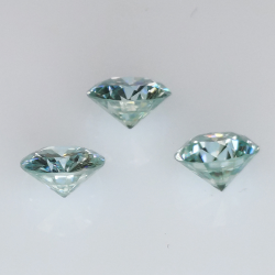 2.07ct Green Moissanite round cut 6mm