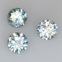 2.07ct Green Moissanite round cut 6mm