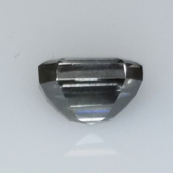 1,44 ct grauer Moissanit im Smaragdschliff, 7,16 x 4,67 mm