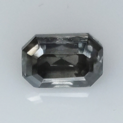 1,44 ct grauer Moissanit im Smaragdschliff, 7,16 x 4,67 mm