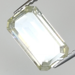 2,07 ct Smaragdschliff-Moissanit 10,69 x 6,20 mm