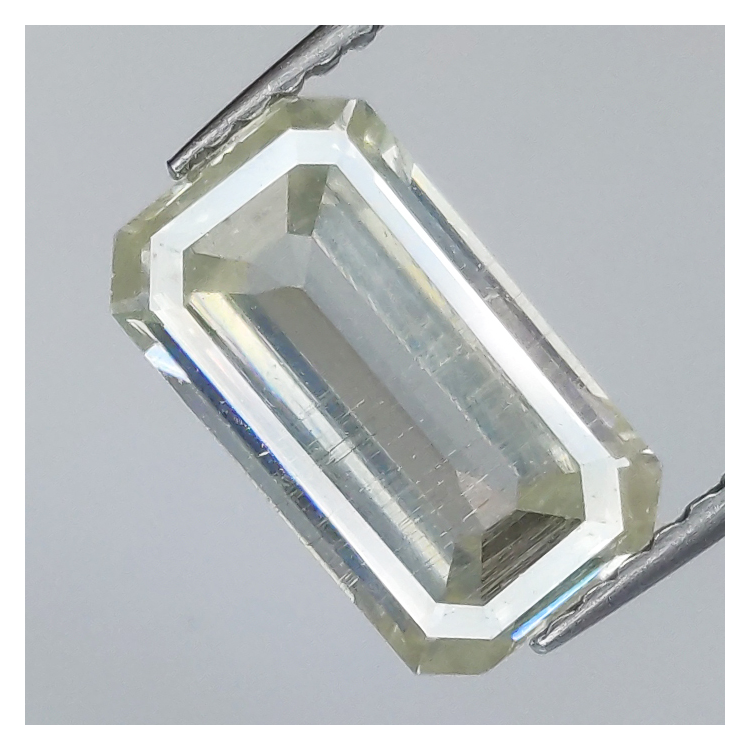 2,07 ct Smaragdschliff-Moissanit 10,69 x 6,20 mm