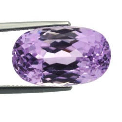 23,34ct Kunzite taglio ovale 20,00x12,10 mm