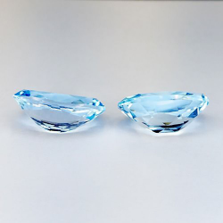 12.62ct Blue Topaz oval cut 14x10mm 2pcs