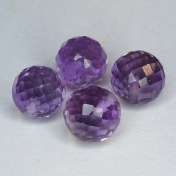 6,26 ct Amethyst Brioletteschliff 6 mm