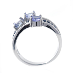 Anillo de Plata de Ley 925 y Multigemas