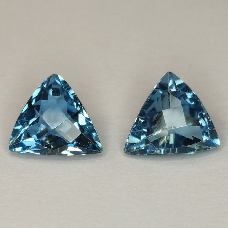 London topaz blue trilliant checkerboard cut 8mm 1pc