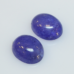 Tanzanite oval cabochon cut